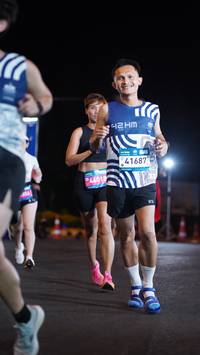 BIB: 41687, 46018, 1999
                            <button type="button" onclick="openModal(23094839)" class="btn btn-primary btn-sm float-right btn-popup" data-toggle="modal" data-target=".modal-high-quality">
                        <i class="fas fa-shopping-cart"></i> Add to Cart
                    </button>
                                            <button type="button" onclick="isThisMe(23094839, true)" class="btn btn-success btn-sm float-right btn-popup btn-isme hidden" data-toggle="tooltip" data-placement="bottom" title="นี่คือรูปของคุณใช่ไหม คลิกที่นี่เพื่อเอาเข้าอัลบั้ม">
                        <i class="fas fa-plus"></i> Add to album
                    </button>
                    <button type="button" onclick="isThisMe(23094839, false)" class="btn btn-warning btn-sm float-right btn-popup btn-isnotme hidden">
                        <i class="fas fa-ban"></i> Remove from album
                    </button>